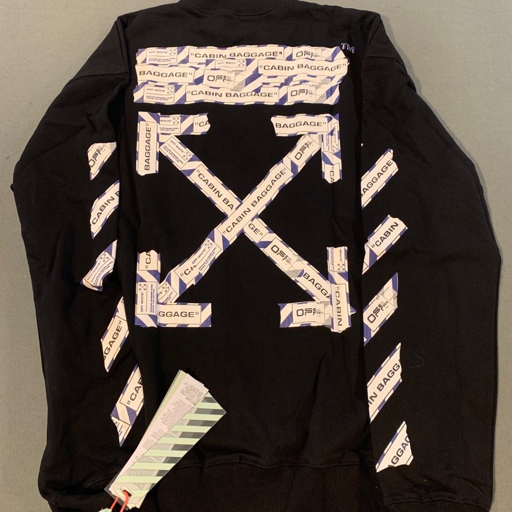 Off-White Crew Neck